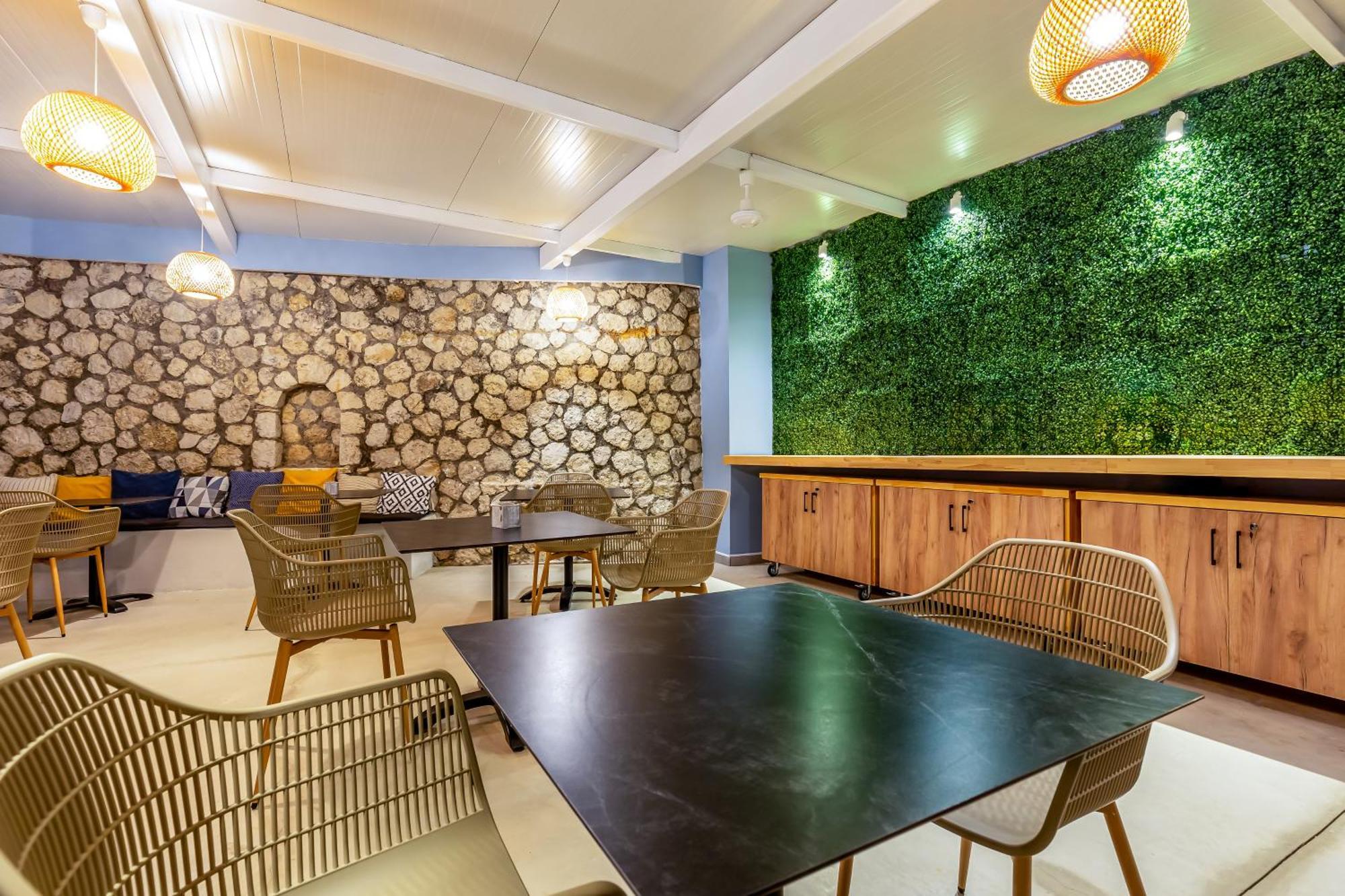 Anasa Corfu (Adults Only) Aparthotel Benitses  Exterior photo